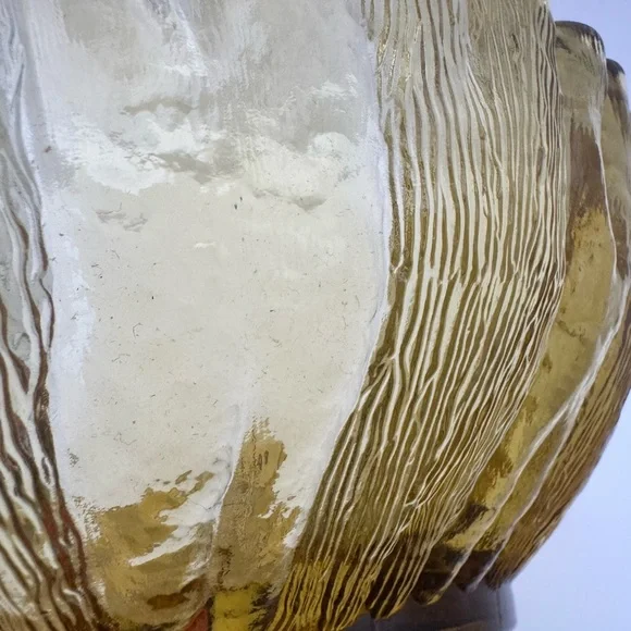 Vintage 1960’s Indiana Glass Amber Sunflower Mid Century Fruit Bowl 10” Diameter - Picture 3 of 7